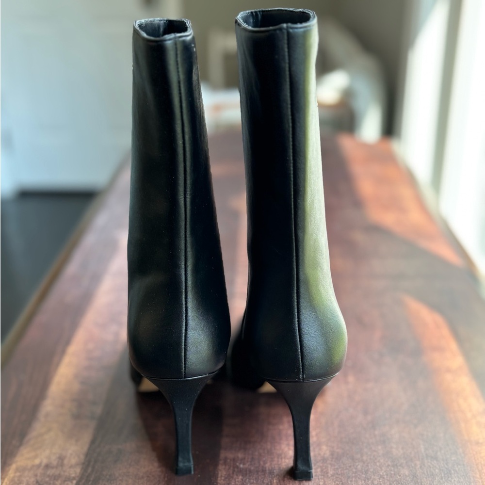Lisa Vicky - Arthaul Pointed Toe Bootie - Picture 12 of 14